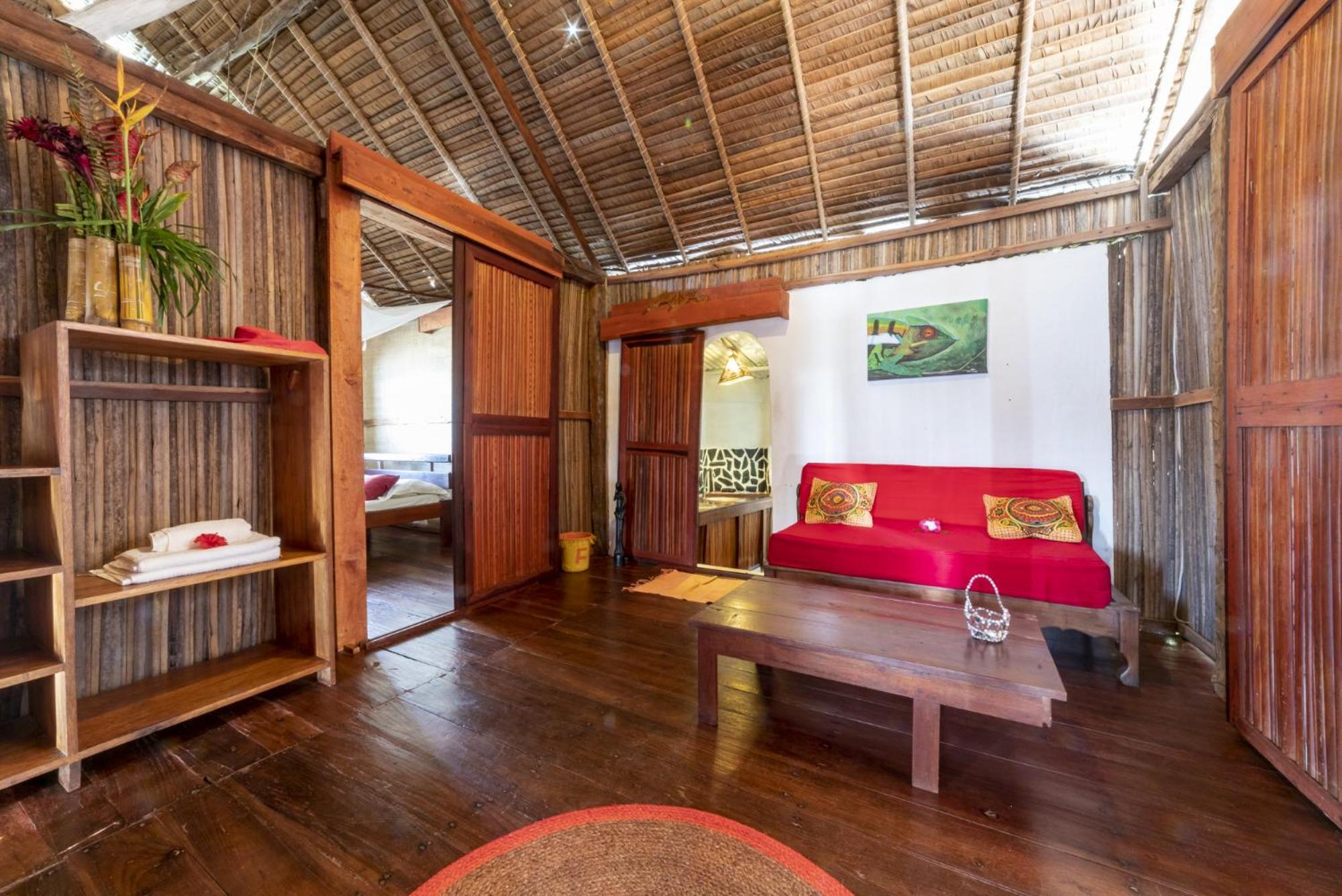 Floraly Komba Hotel - Nosy Komba Habitación foto